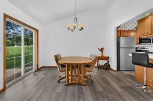 704 24th St SE, Willmar, MN 56201 - Photo 7