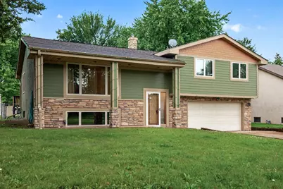 2728 5th Avenue E, North Saint Paul, MN 55109 - Photo 1