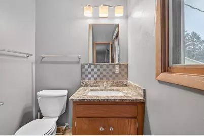 2728 5th Avenue E, North Saint Paul, MN 55109 - Photo 19
