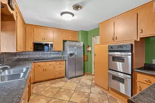 2728 5th Ave E, North Saint Paul, MN 55109 - Photo 9