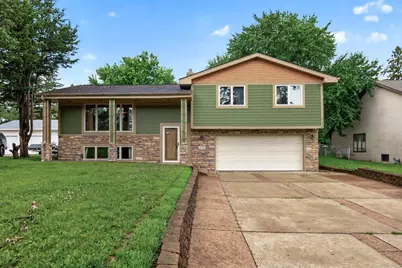 2728 5th Avenue E, North Saint Paul, MN 55109 - Photo 1