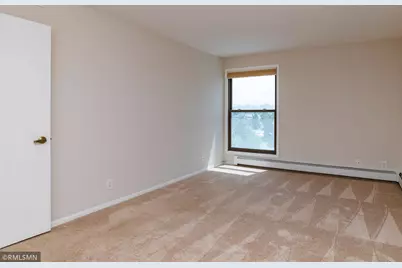 9700 Portland Avenue S #330, Bloomington, MN 55420 - Photo 21