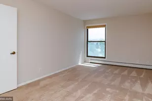 9700 Portland Ave S, Bloomington, MN 55420 - Photo 21