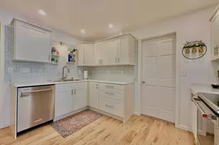 268 E King St, Winona, MN 55987 - Photo 7