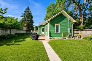 268 E King St, Winona, MN 55987 - Photo 19