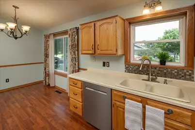 906 High Meadow Lane SW, Rochester, MN 55902 - Photo 15