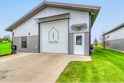 2207 Sheyenne Street, West Fargo, ND 58078 - Photo 3