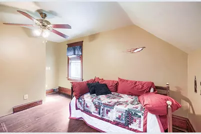 106 N Pine Street, Chaska, MN 55318 - Photo 19