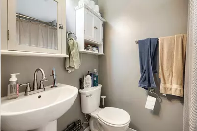 106 N Pine Street, Chaska, MN 55318 - Photo 21