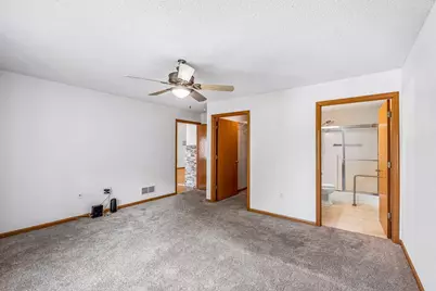 18716 Kalmar Court, Lakeville, MN 55044 - Photo 13