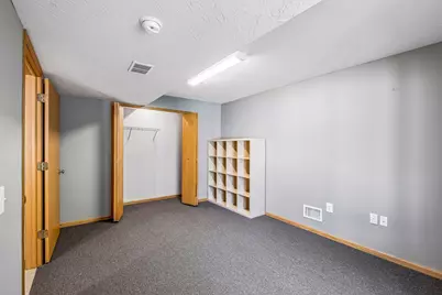 18716 Kalmar Court, Lakeville, MN 55044 - Photo 31