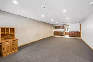 18716 Kalmar Ct, Lakeville, MN 55044 - Photo 27