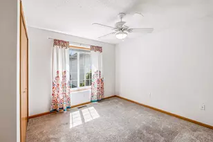 18716 Kalmar Ct, Lakeville, MN 55044 - Photo 17