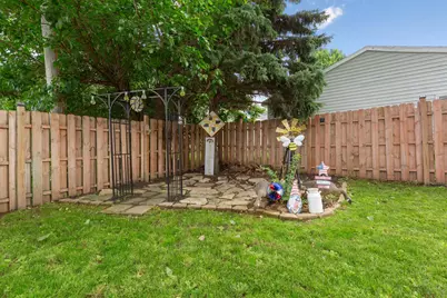 339 Jefferson Avenue, North Mankato, MN 56003 - Photo 31
