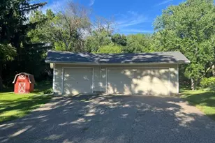 2341 Ford Rd, Minnetonka, MN 55305 - Photo 5