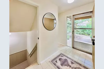 10245 Scarborough Road, Bloomington, MN 55437 - Photo 13