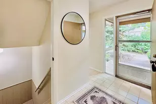10245 Scarborough Rd, Bloomington, MN 55437 - Photo 13