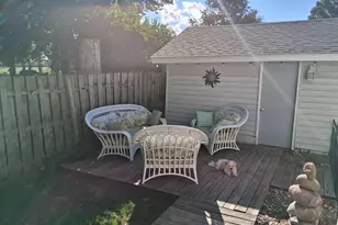 194 5th Ave NE, Hutchinson, MN 55350 - Photo 17