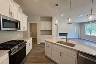 8223 Haywood Dr, Lino Lakes, MN 55014 - Photo 11