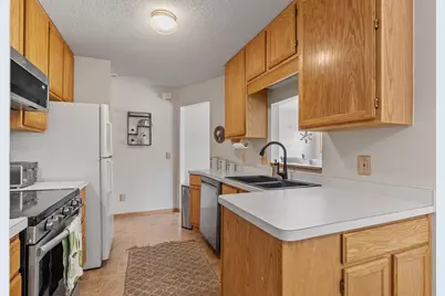 14282 Empire Avenue, Apple Valley, MN 55124 - Photo 11