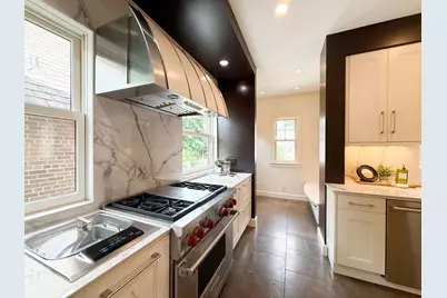 909 8th Street SW, Rochester, MN 55902 - Photo 21