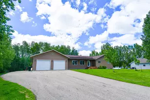 506 E Bakke Ave, Newfolden, MN 56738 - Photo 1