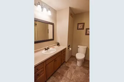 506 E Bakke Avenue, Newfolden, MN 56738 - Photo 25