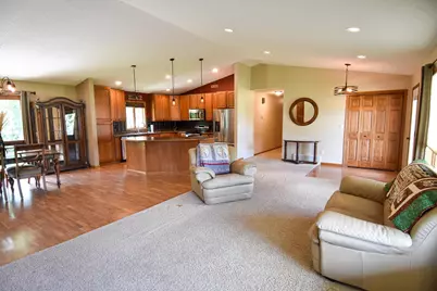 506 E Bakke Avenue, Newfolden, MN 56738 - Photo 7