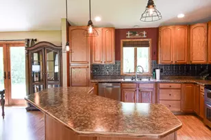 506 E Bakke Ave, Newfolden, MN 56738 - Photo 11