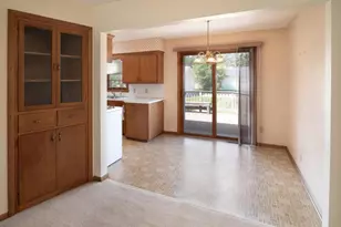 948 Main St S, Shakopee, MN 55379 - Photo 7