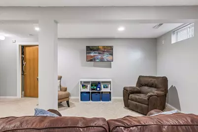 628 Eagle Ridge Road, Woodbury, MN 55125 - Photo 27
