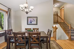 628 Eagle Ridge Rd, Woodbury, MN 55125 - Photo 9
