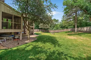 7001 Beacon Cir, Eden Prairie, MN 55346 - Photo 45