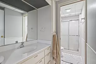 7001 Beacon Cir, Eden Prairie, MN 55346 - Photo 29