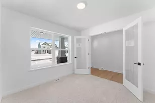 1271 Hadley Hills Dr NE, Rochester, MN 55906 - Photo 9