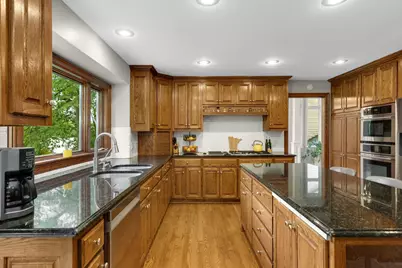 14905 White Oak Drive, Burnsville, MN 55337 - Photo 7