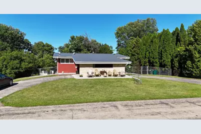 2424 Riverview Heights Drive NE, Rochester, MN 55906 - Photo 3