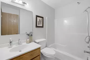 5645 Green Cir Dr, Hopkins, MN 55343 - Photo 17