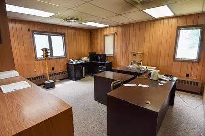 423 Zeh Street W, Thief River Falls, MN 56701 - Photo 15