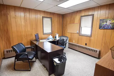 423 Zeh Street W, Thief River Falls, MN 56701 - Photo 17