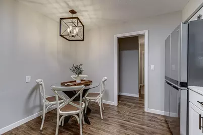 715 Logan Avenue N, Minneapolis, MN 55411 - Photo 9