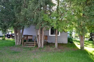 390 Pleasant Ave SE, Akeley, MN 56433 - Photo 5