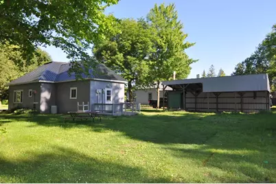 390 Pleasant Avenue SE, Akeley, MN 56433 - Photo 3