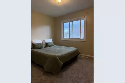 6232 64th Avenue N, Brooklyn Park, MN 55429 - Photo 9
