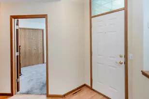 2144 Albemarle Ct N, Roseville, MN 55113 - Photo 23