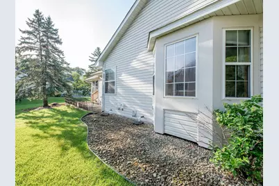 2144 Albemarle Court N, Roseville, MN 55113 - Photo 31