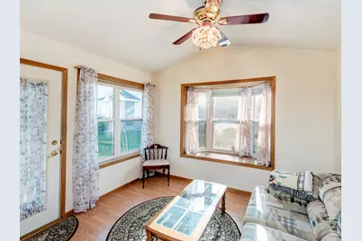 2144 Albemarle Court N, Roseville, MN 55113 - Photo 7