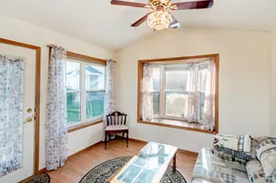 2144 Albemarle Ct N, Roseville, MN 55113 - Photo 7