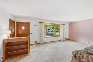 2126 Forest Dr NE, Columbia Heights, MN 55421 - Photo 9
