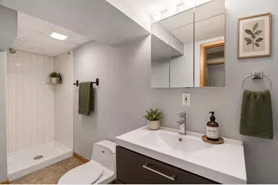 2711 5th Avenue E, North Saint Paul, MN 55109 - Photo 27